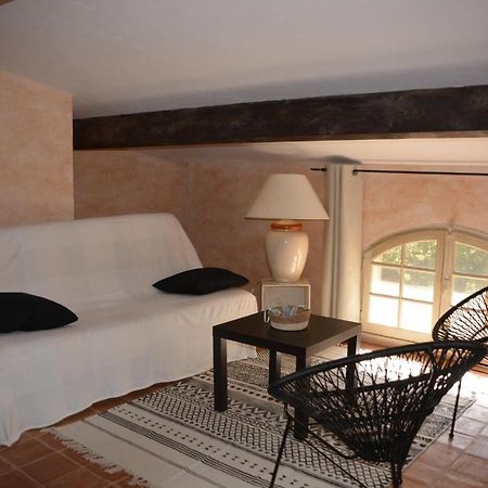 Bed and Breakfast La Petite Sardine Lirac Exteriér fotografie