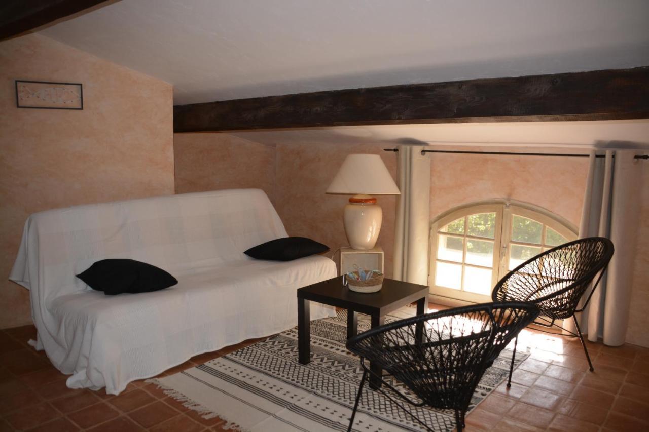Bed and Breakfast La Petite Sardine Lirac Exteriér fotografie
